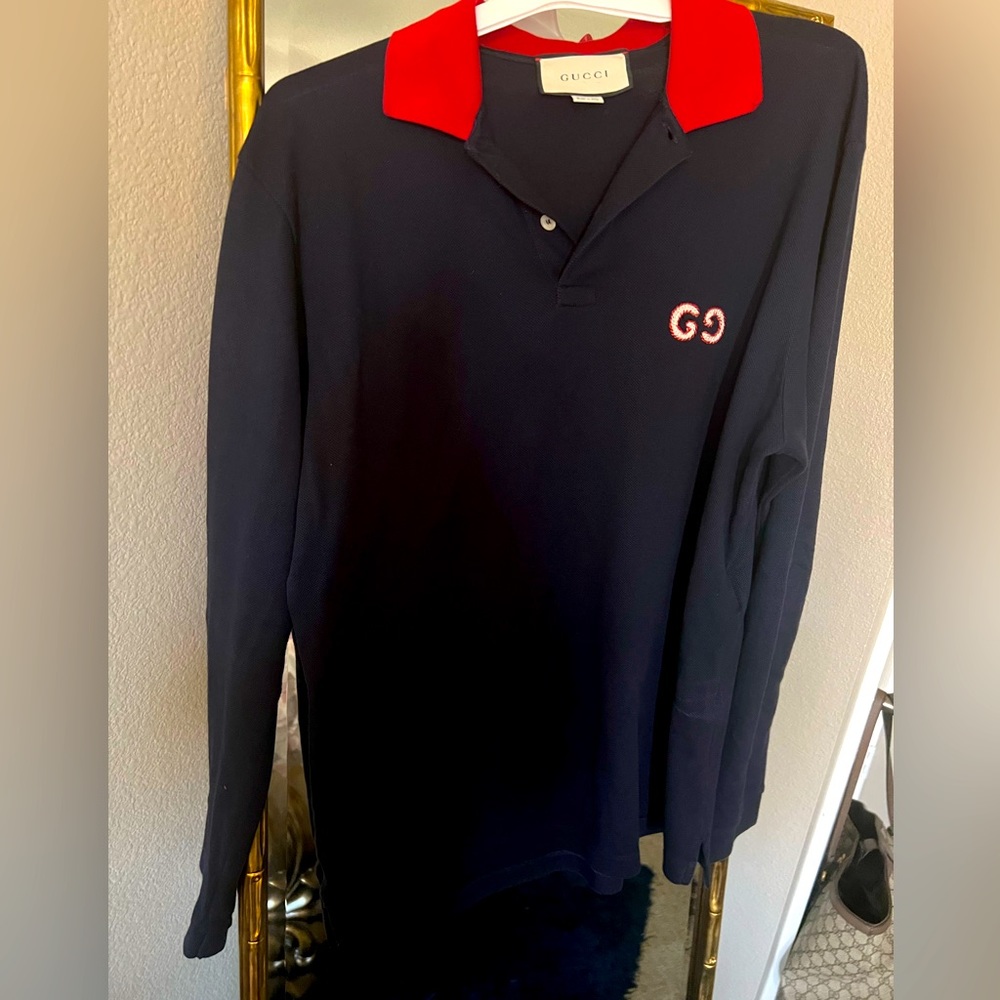 ❌SOLD❌Men Gucci long sleeve shirt Size M